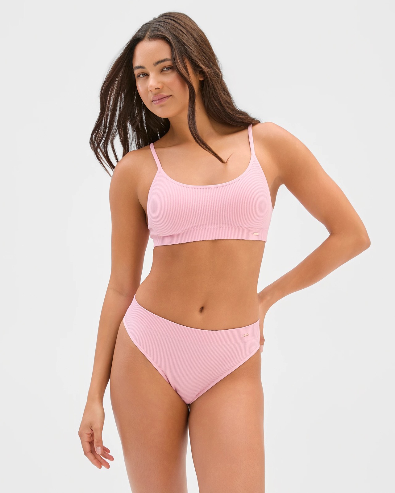 193_71989181_3+193T7198