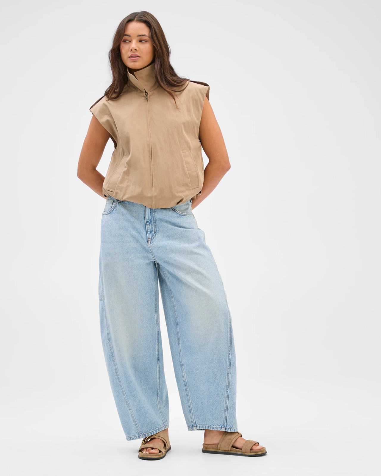 250_71841489_4+250T7184