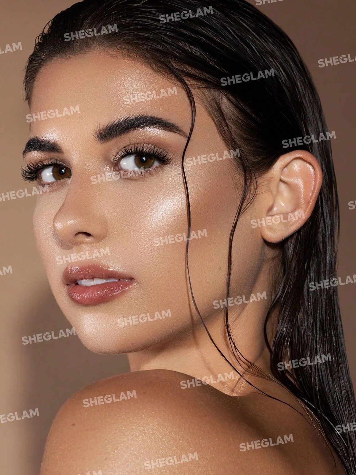 SHEGLAM Glow Bloom Liquid Highlighter - Vanilla Frost 3 of 5