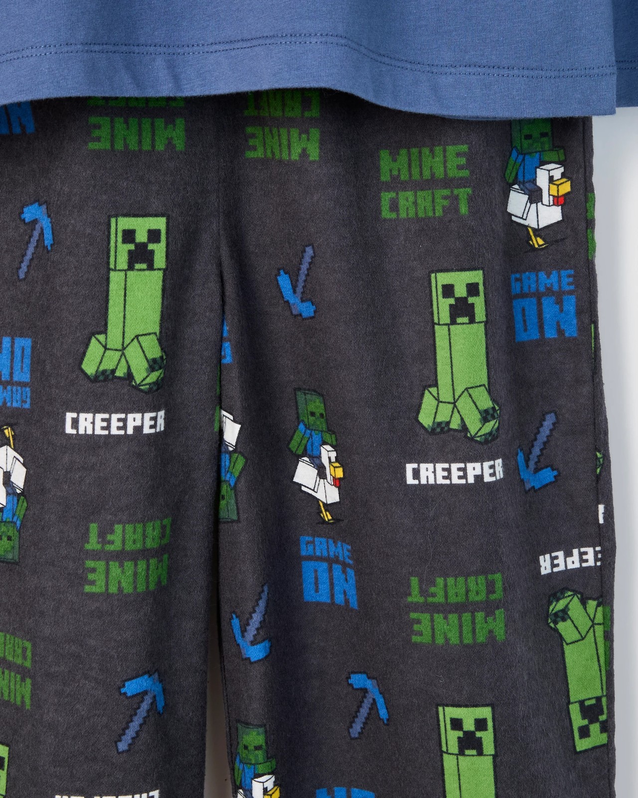 Minecraft Australian Cotton Older Boys Knit/Flannel Pyjama Set  3 of 3