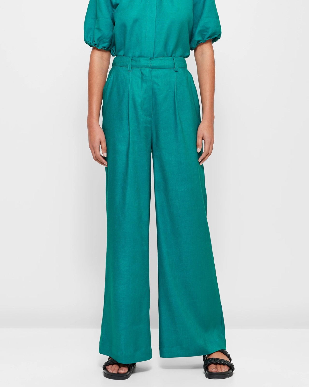 Viscose Linen Blend Pant in Green