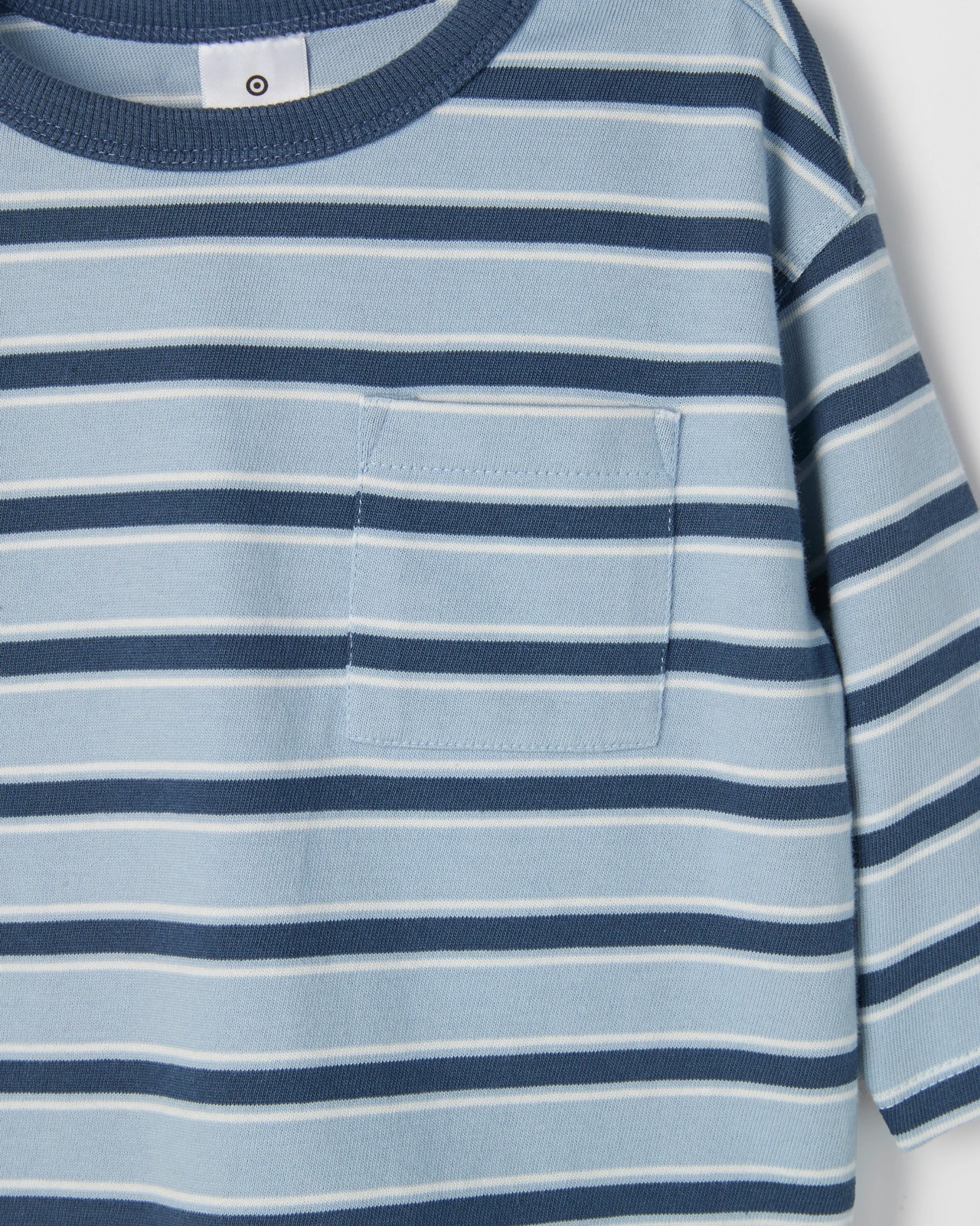 355_72158852_2+355T7215