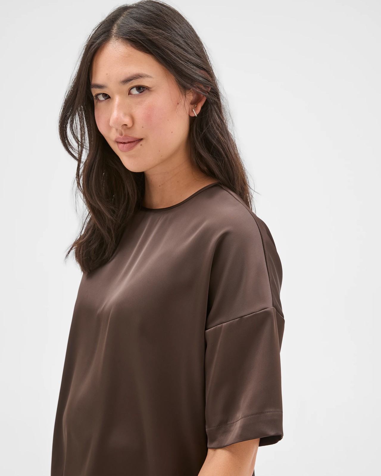 Preview Kali Satin Boxy T-Shirt - Coffee Bean 5 of 5