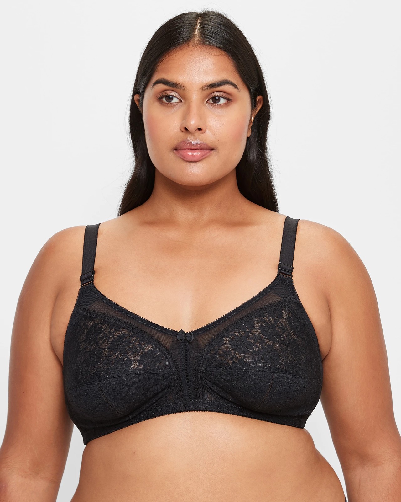 Women's Fuller Figure Stretch Lace Underwire Bra in Black