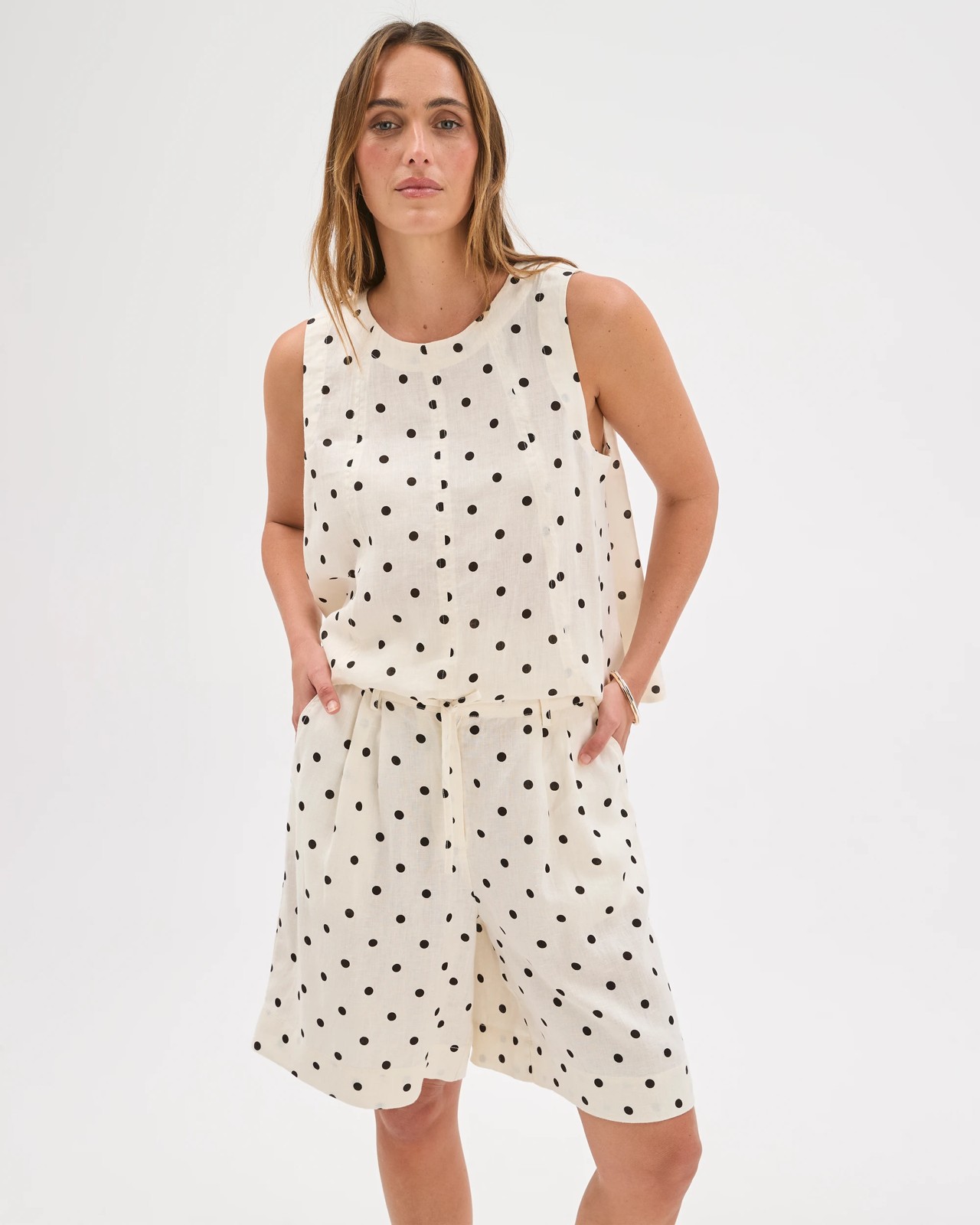 European Linen Bermuda Shorts - Spot Print 2 of 6