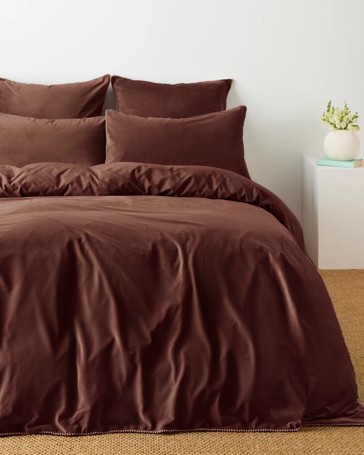 Lacy Velvet Quilt Cover Set