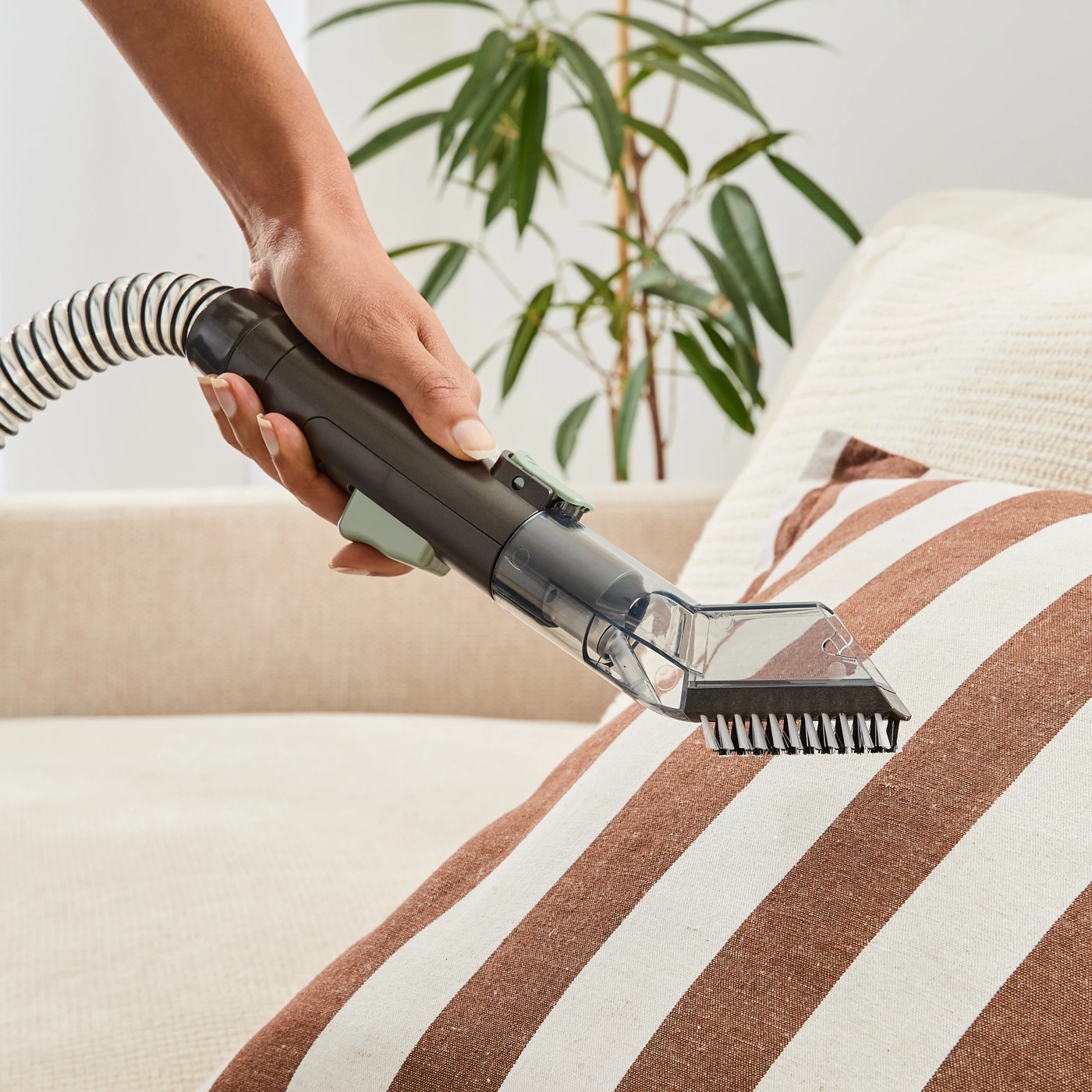 Anko Spot Cleaner - Grey & Green 4 of 6