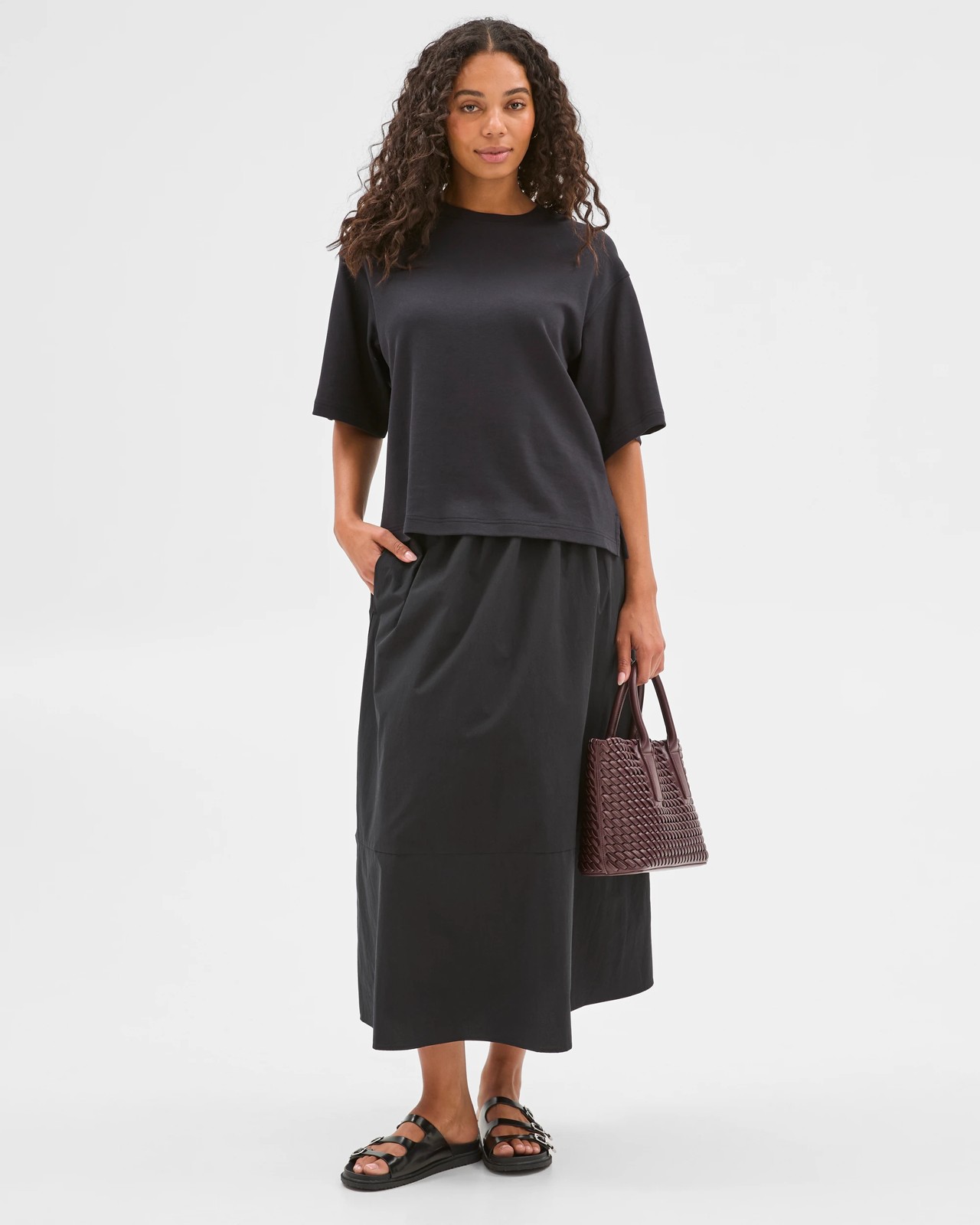 220_71895307_2+220T7189