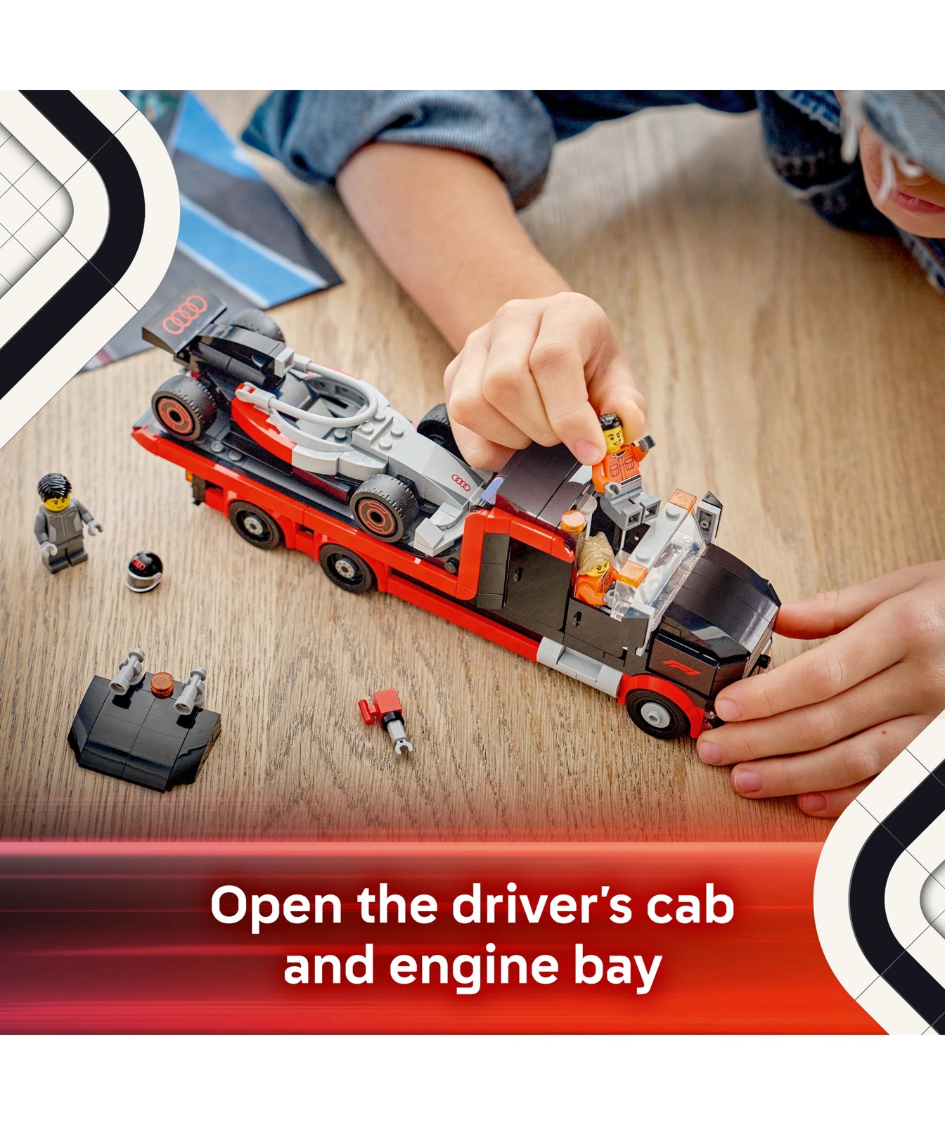 LEGO® City F1® Display Truck with Audi F1® Race Car 60493 4 of 5