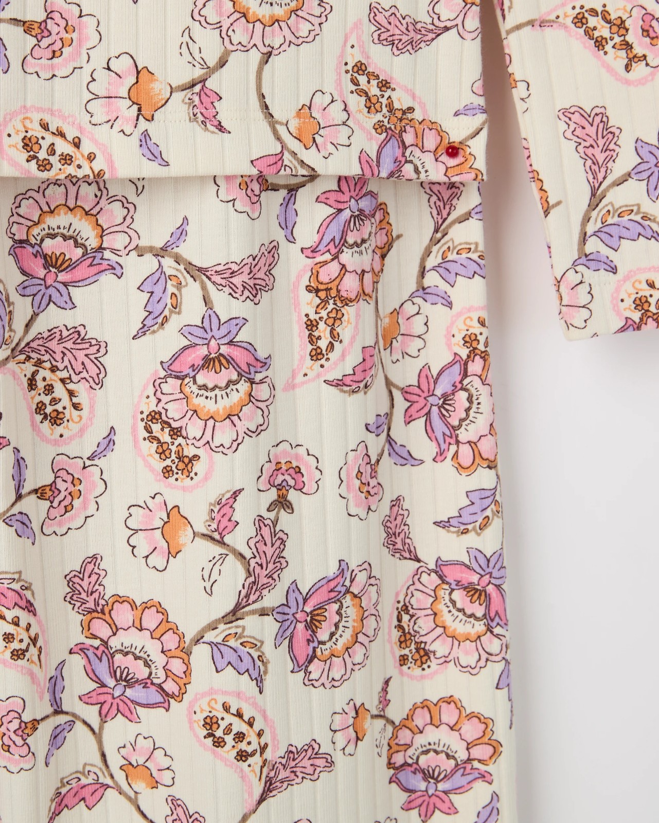 370_72356944_7+370T7235