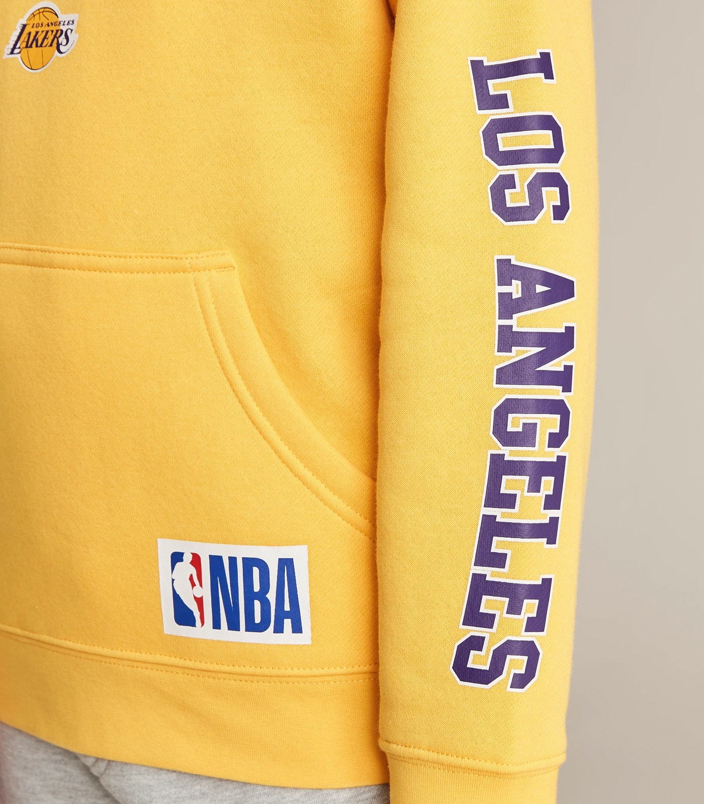 lakers sweatshirt from target｜TikTok Search