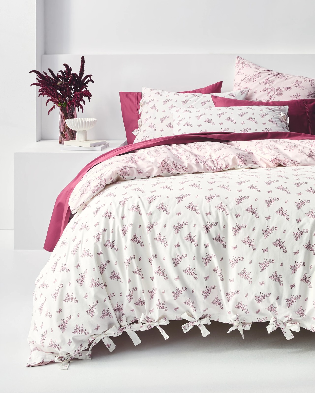 Holly Toile Australian Cotton Quilt Cover Set 2 of 5