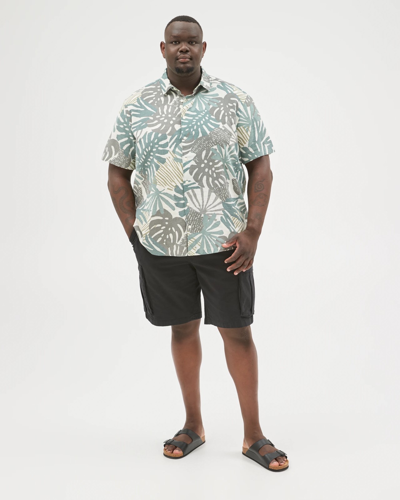 Plus Size Australian Cotton Short Sleeve Floral Shirt 2 of 6