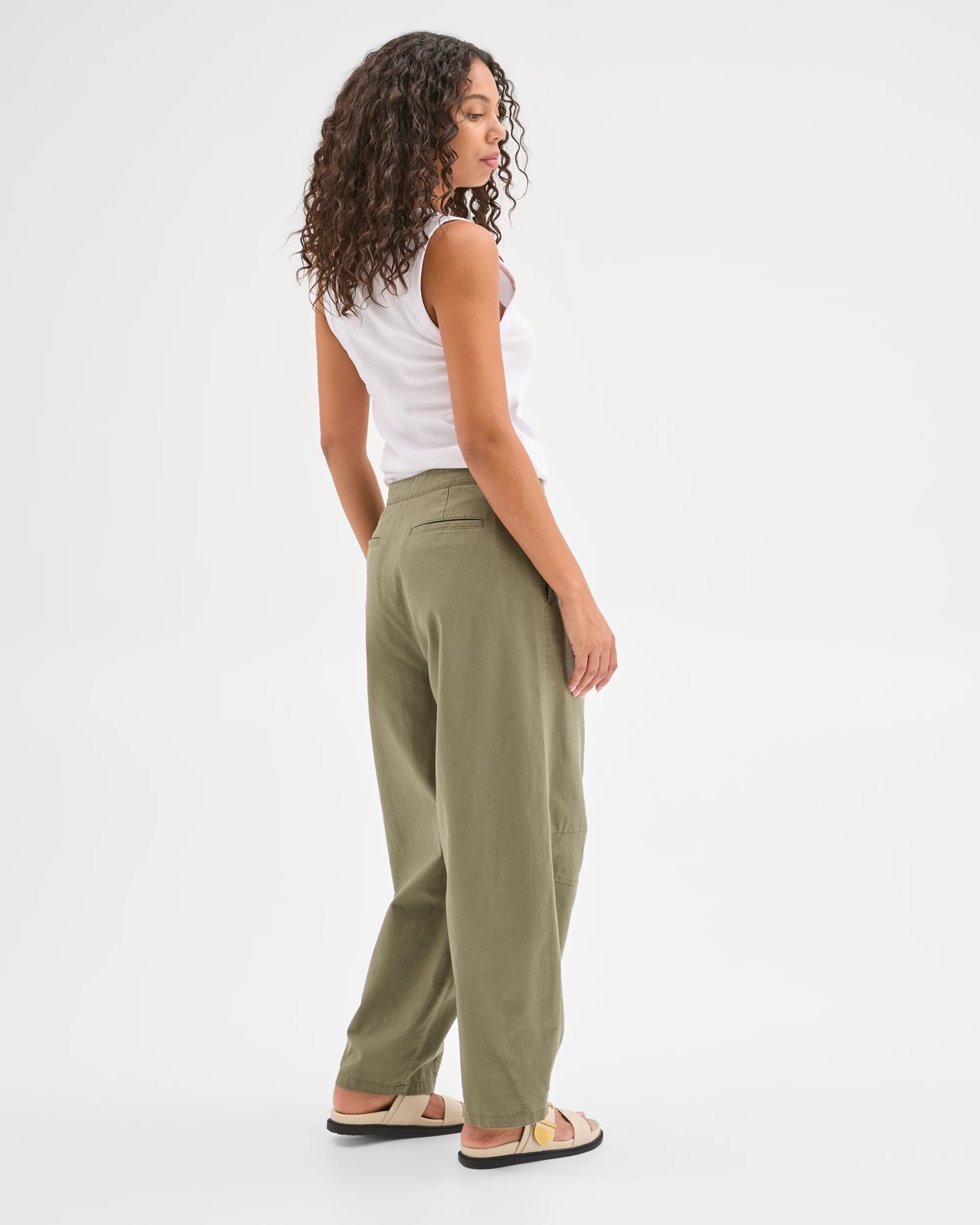 225_71909684_4+225T7190