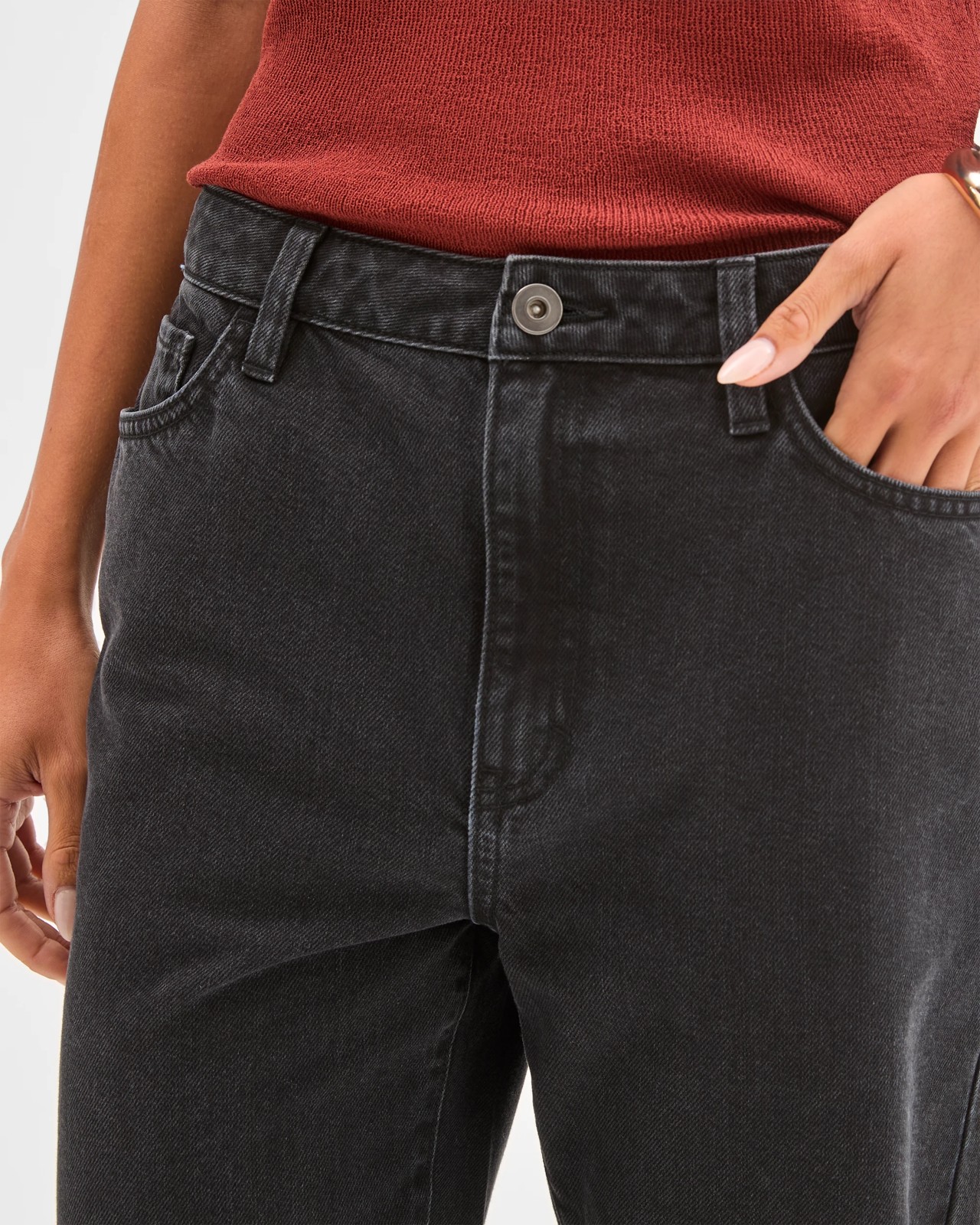 250_72153109_4+250T7215