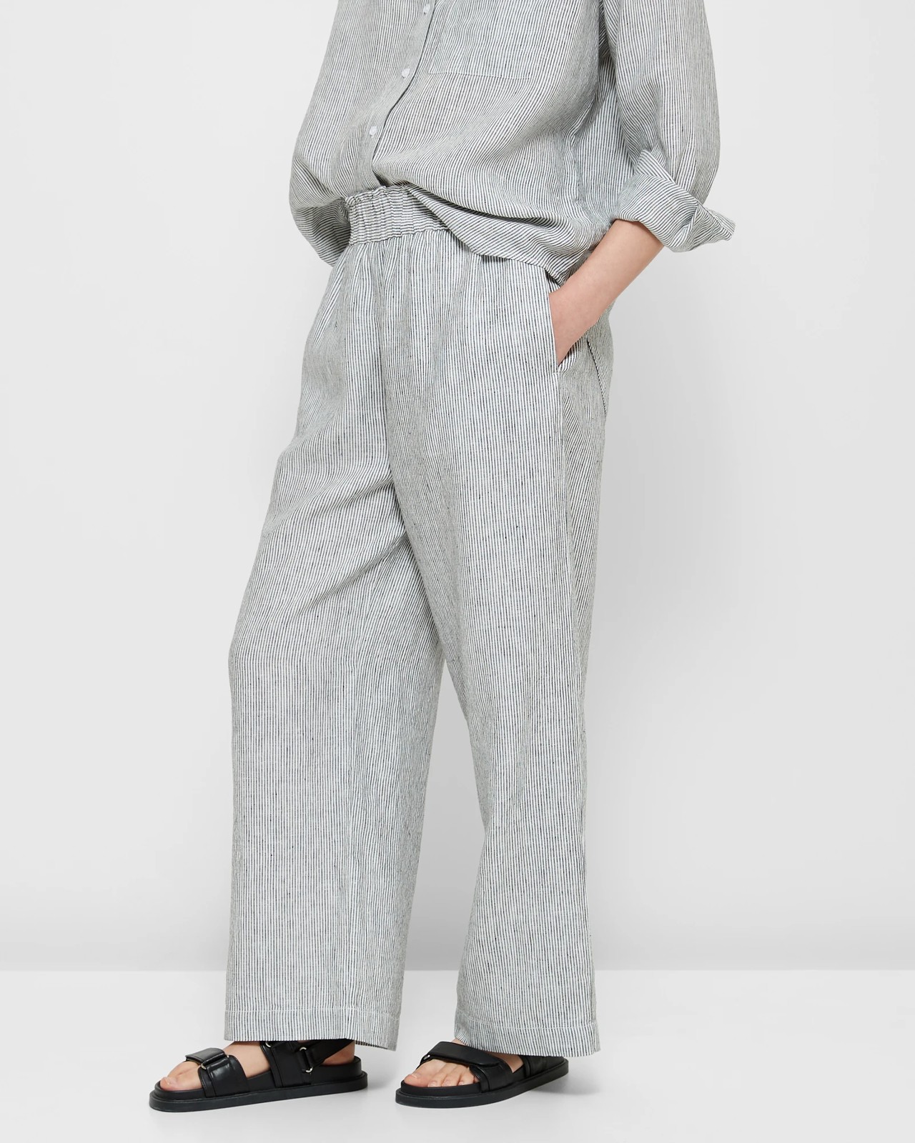 220_68619855_3+2724B5