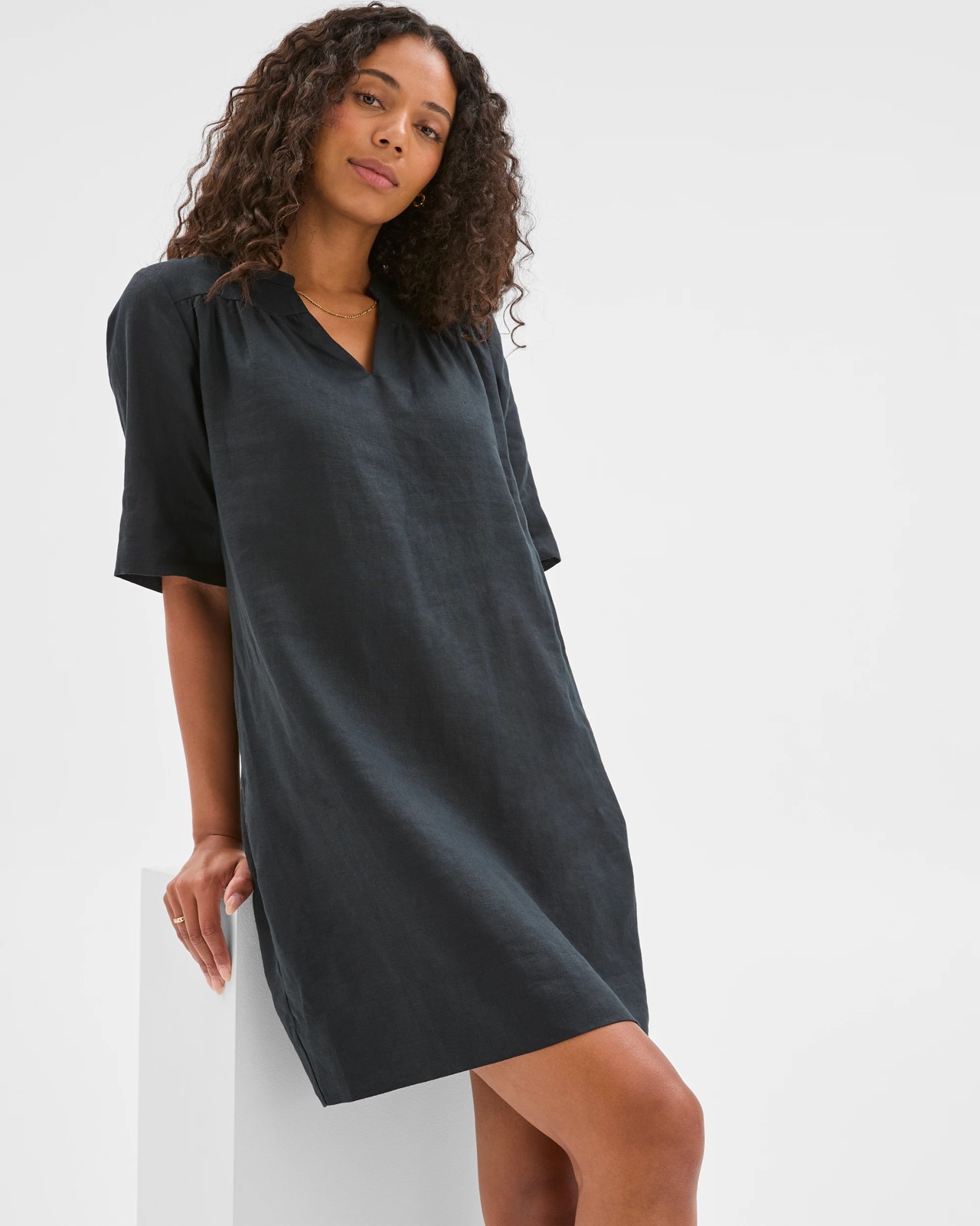 European Linen Short Sleeve V-Front Mini Dress 3 of 6