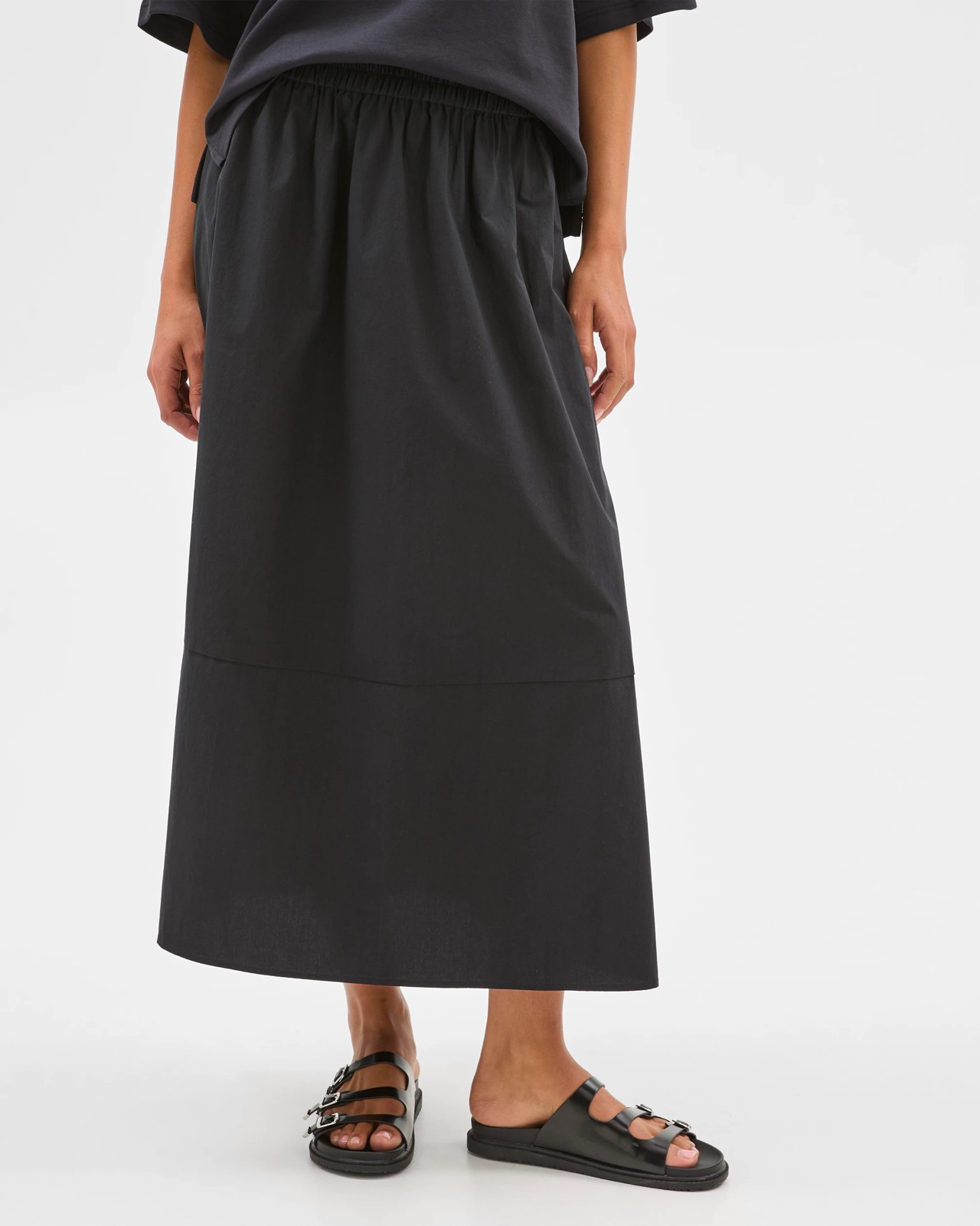 225_71829050_2+225T7182