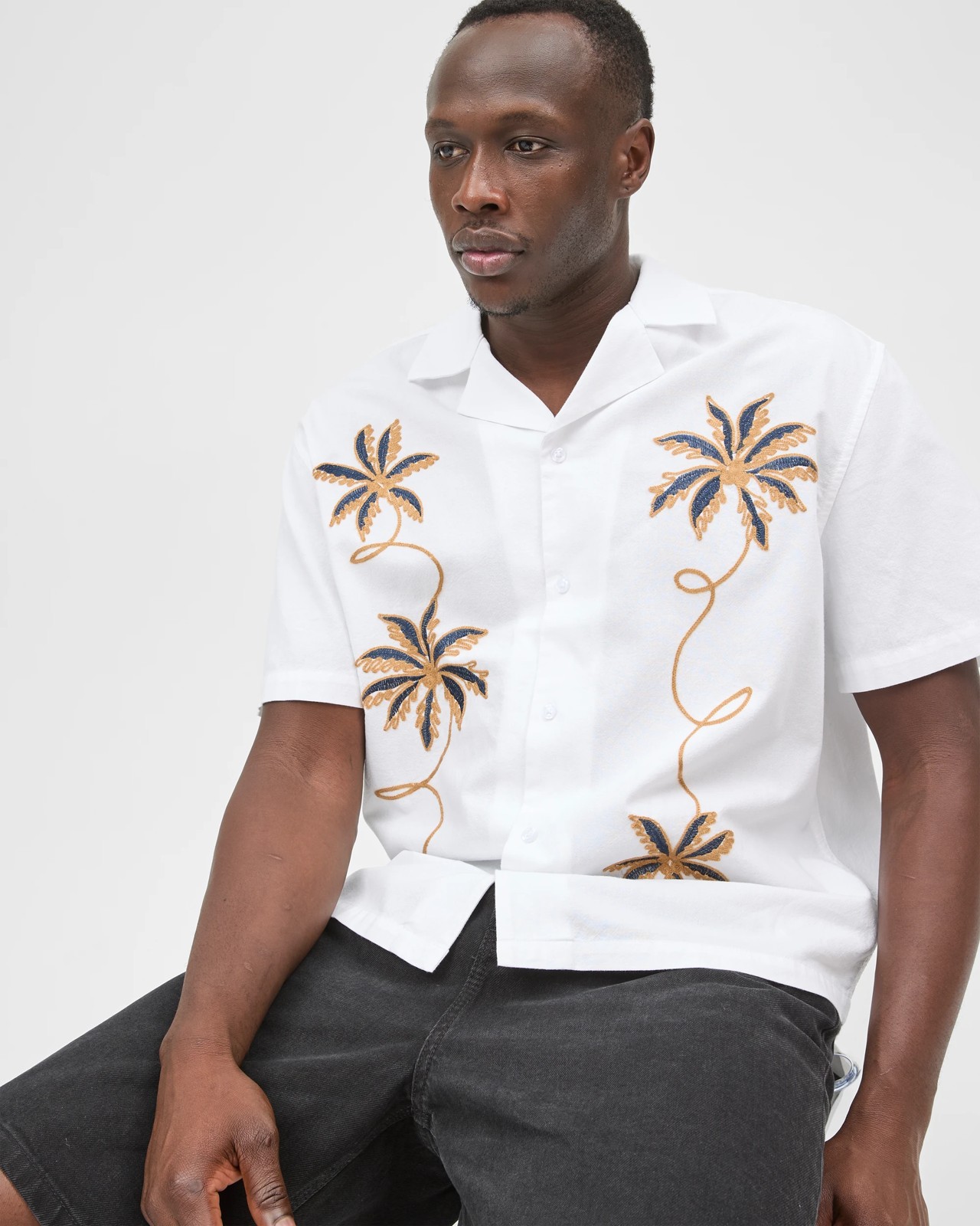 Commons Australian Cotton Short Sleeve Embroidered Boxy Fit Shirt 6 of 6