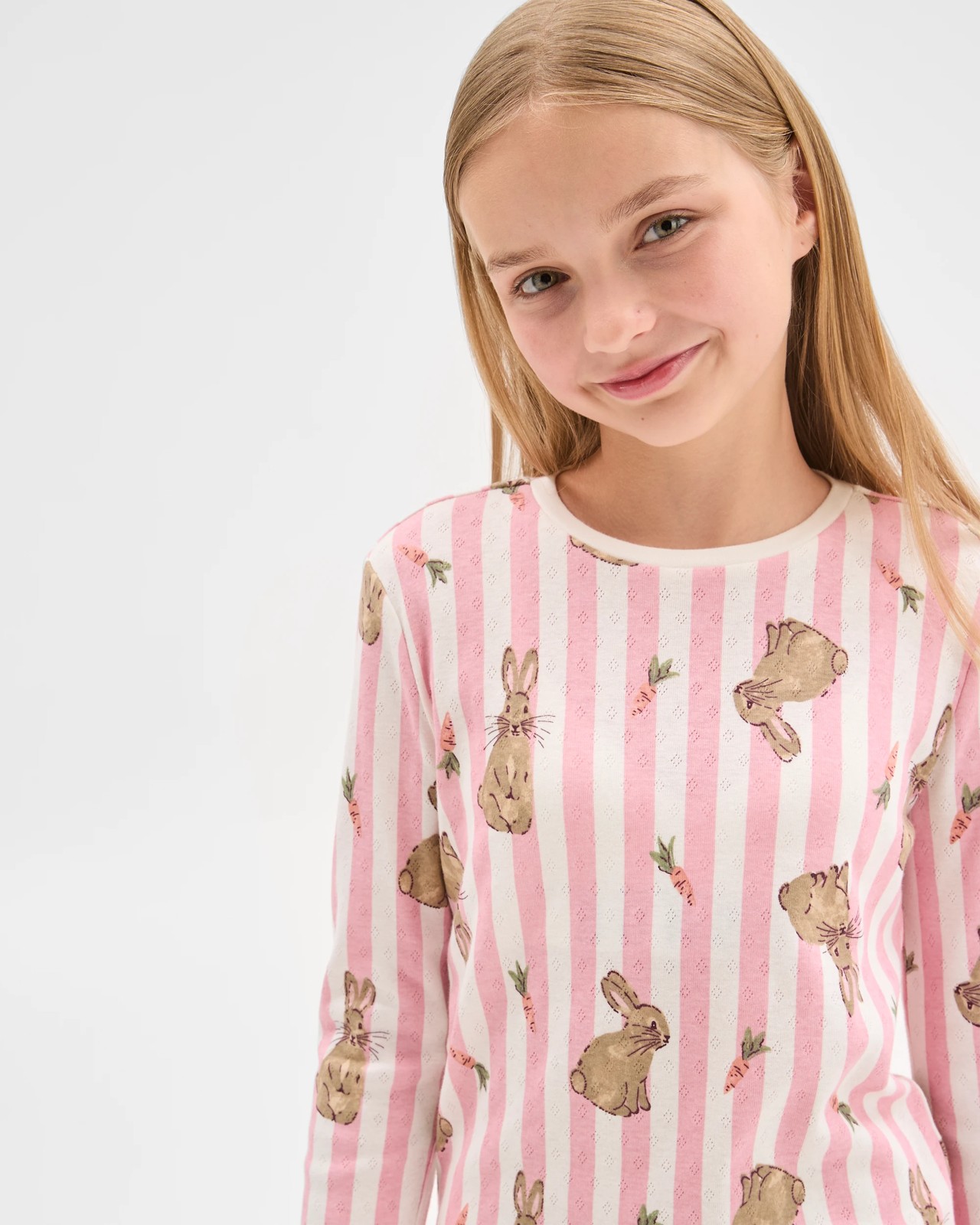 370_72057438_3+370T7205