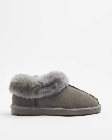 Womens Sheepskin and Leather Closed Slipper