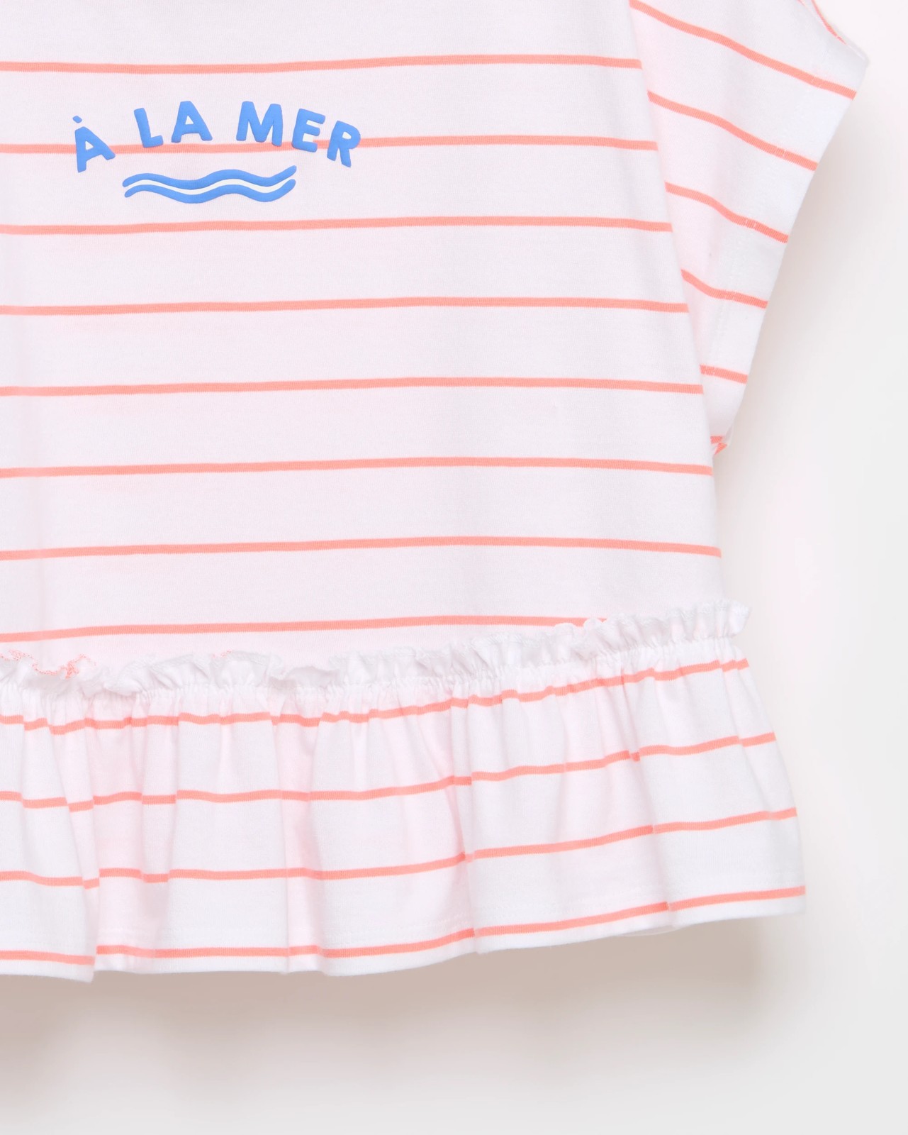 320_71737669_2+320T7173