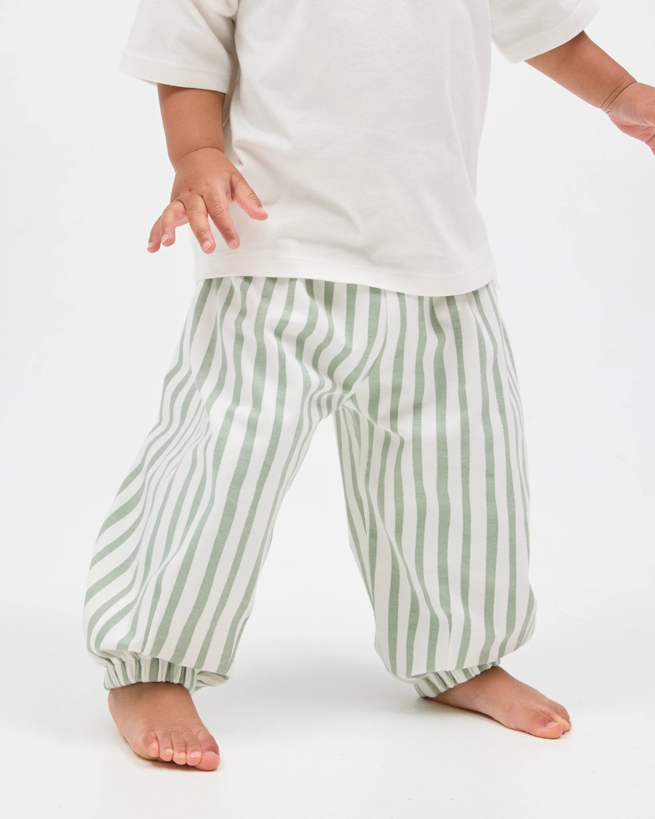 Baby Organic Cotton Jersey Balloon Pants - Stripe Della Robbia Blue 2 of 6