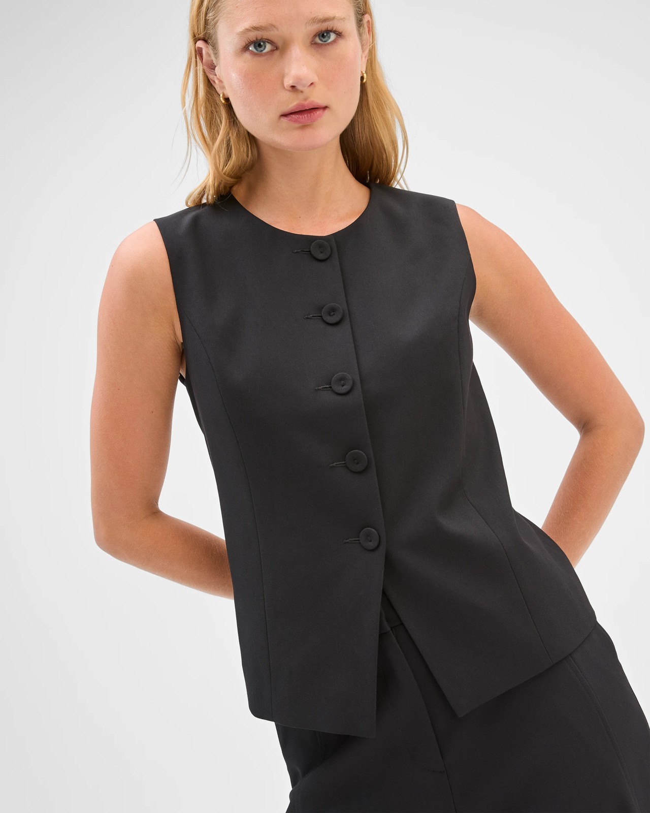 265_72093467_6+265T7209