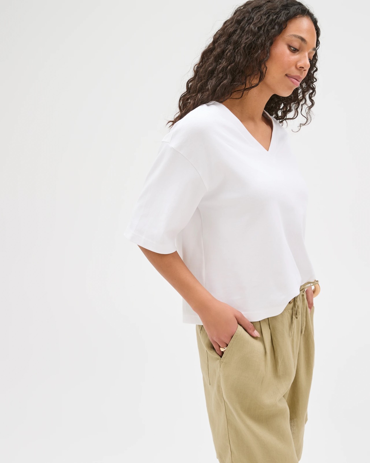 Australian Cotton Heavyweight V-Neck Boxy T-Shirt - White 4 of 6