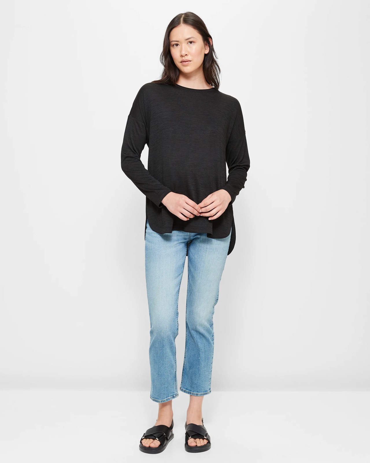 220_68980955_2+27B779