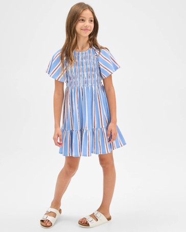 Flutter Sleeve Textured Knit Dress