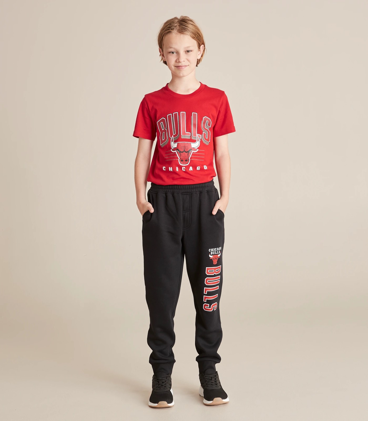 NBA Chicago Bulls Trackpants 2 of 6