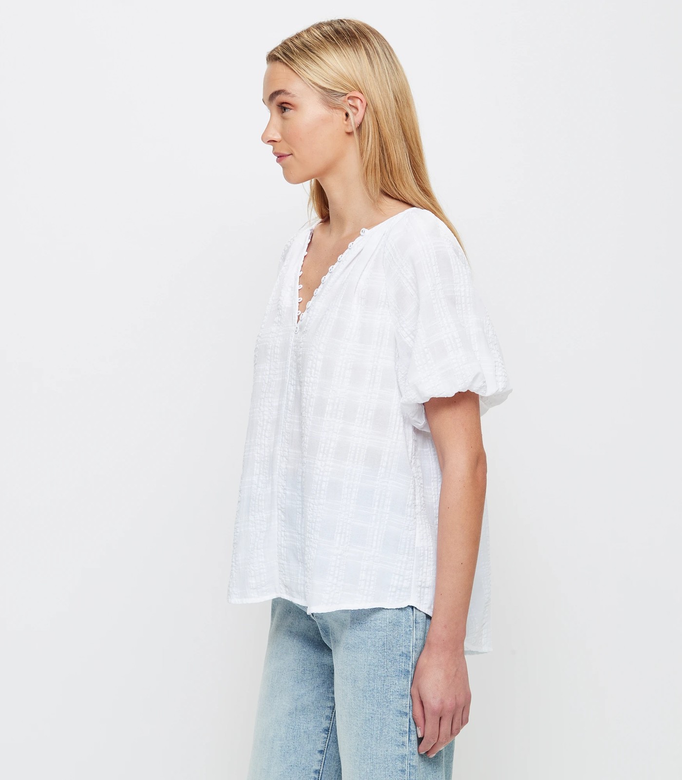 220_67915569_3+24E674