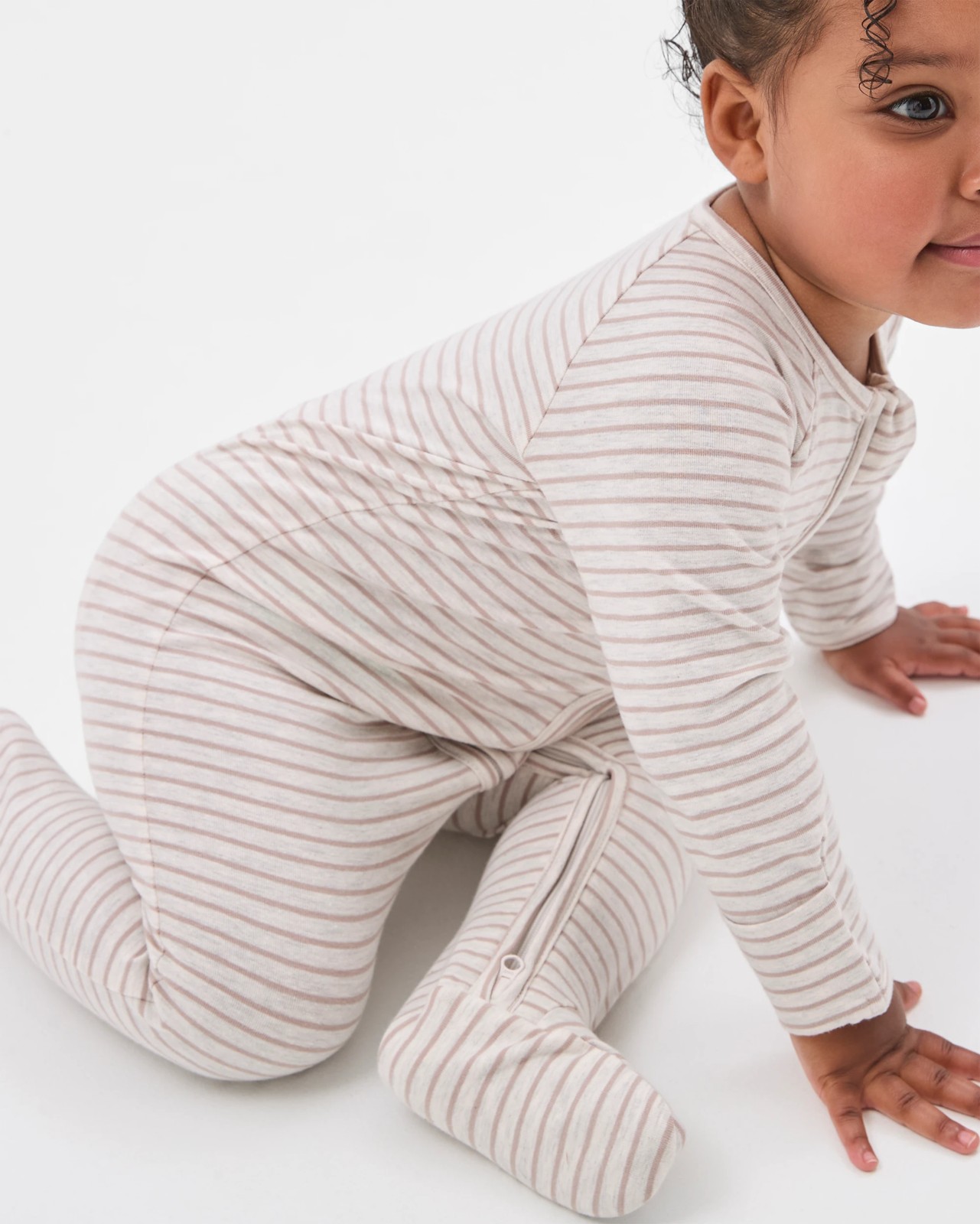 Baby Organic Cotton Print Zip Coverall 4 of 6