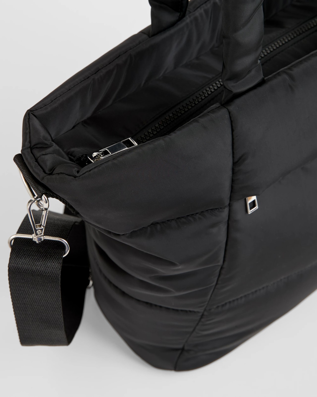 Active Quilted Tote Bag - Black 2 of 2