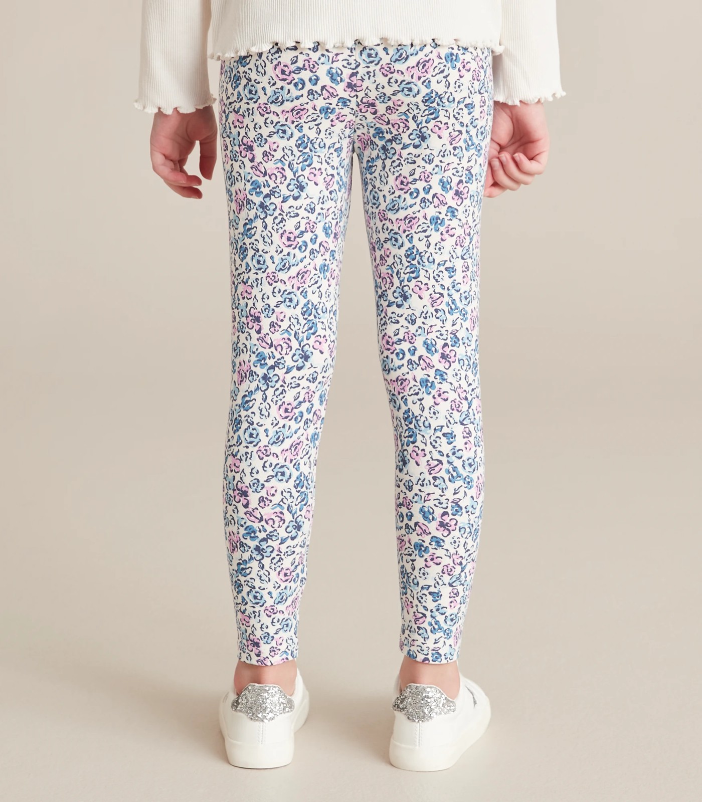 340_67533916_5+24BF8B