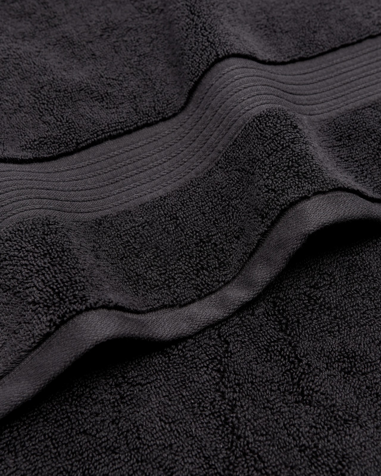 590_69069574_2+2832EC