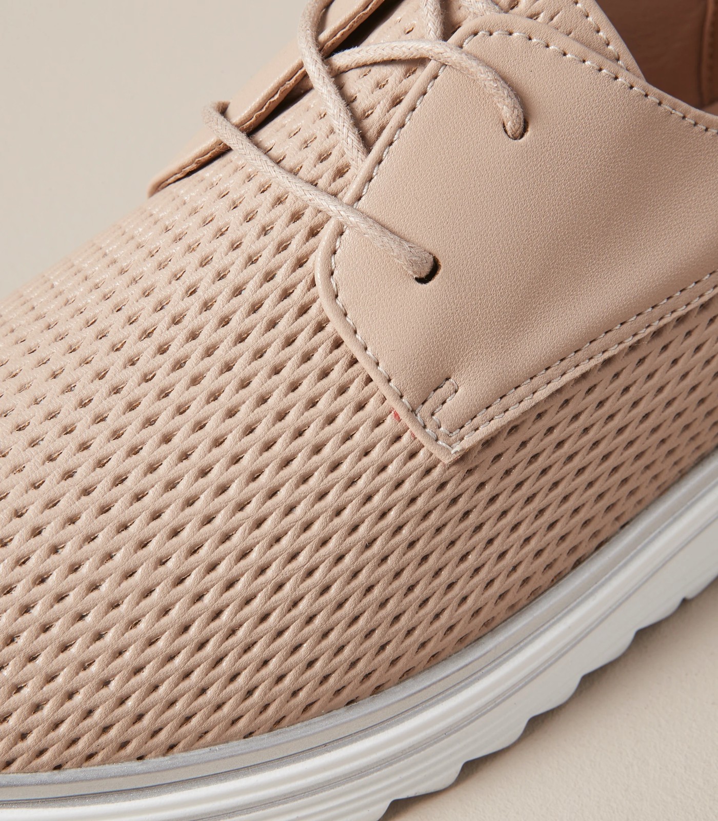 Fiji Comfort Flats 2 of 3