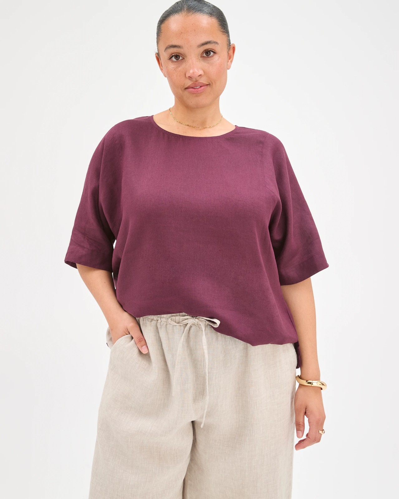 Plus Size European Linen Cropped Pants 6 of 6
