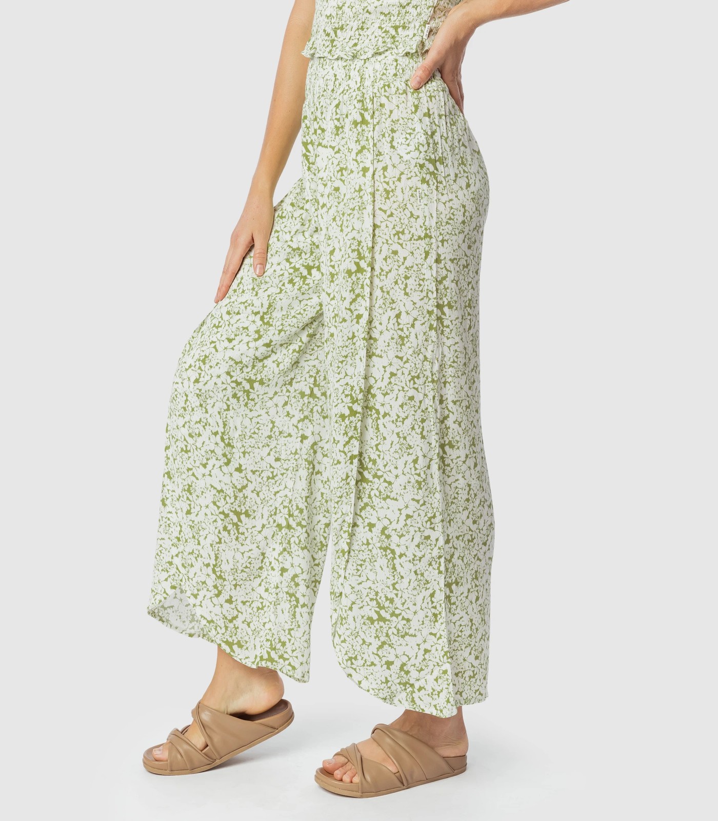 Piping Hot Split Beach Pants 4 of 5