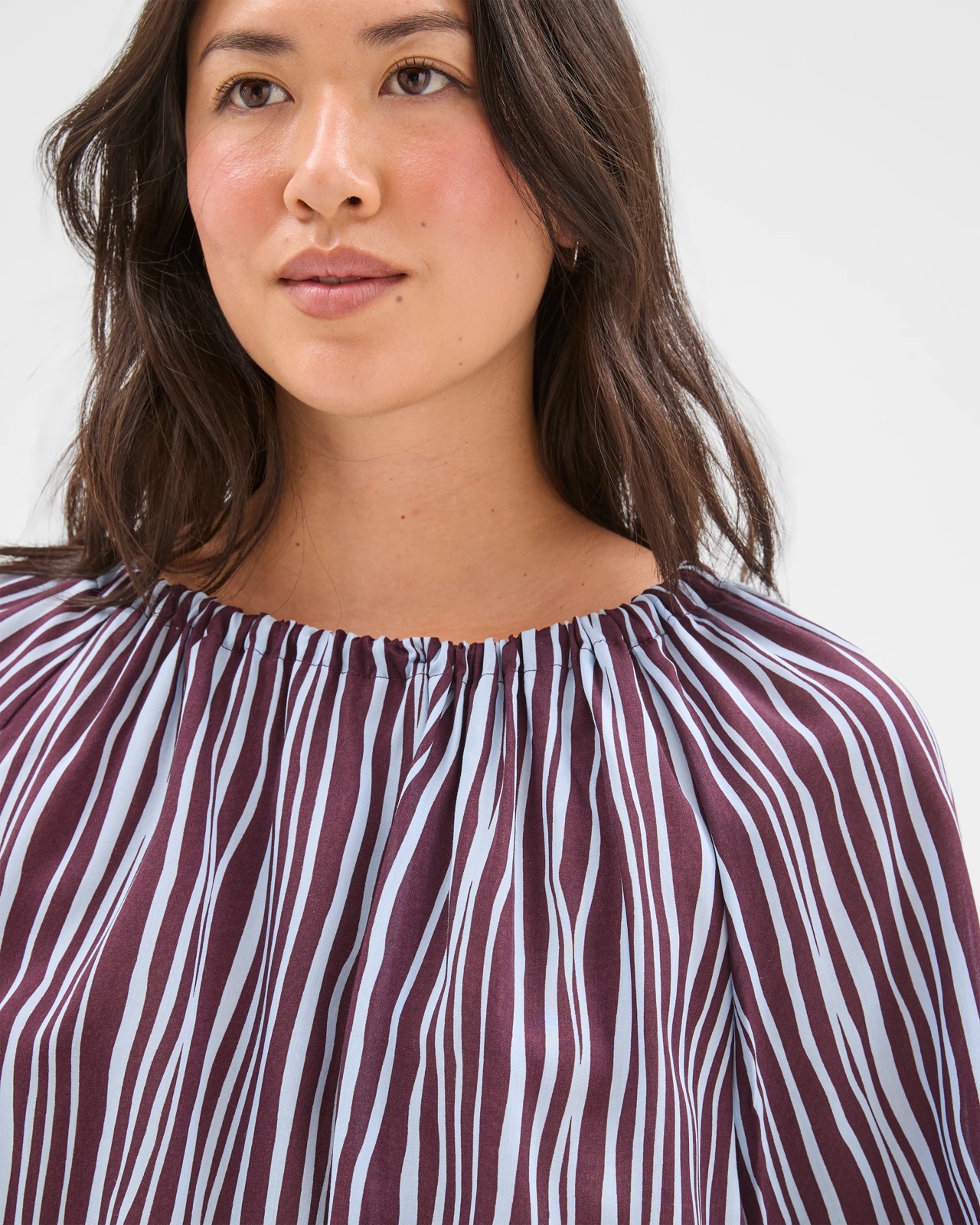 3/4 Sleeve Blouson Top 4 of 5
