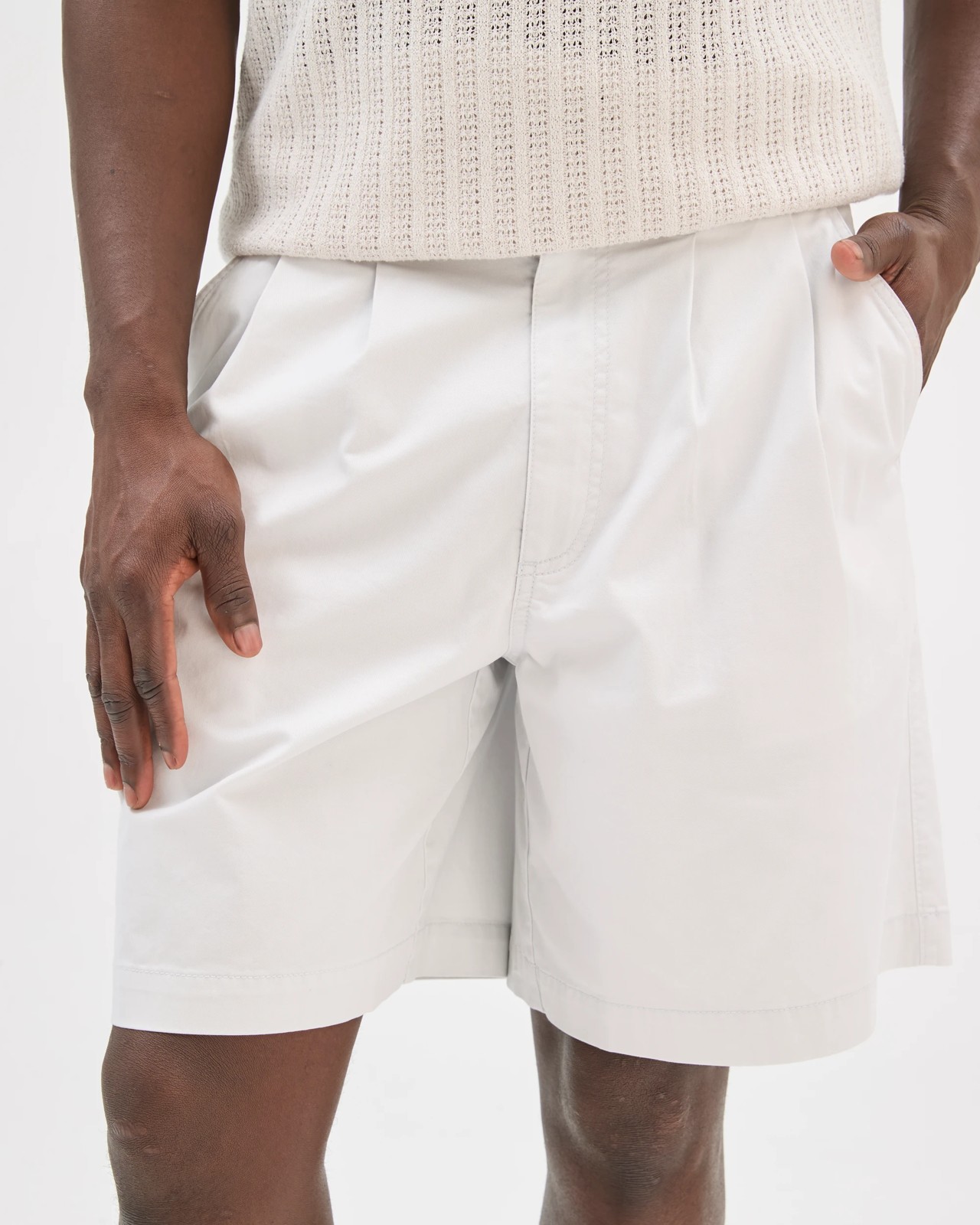 Commons Australian Cotton Pleated Chino Shorts - Cloud White 4 of 5