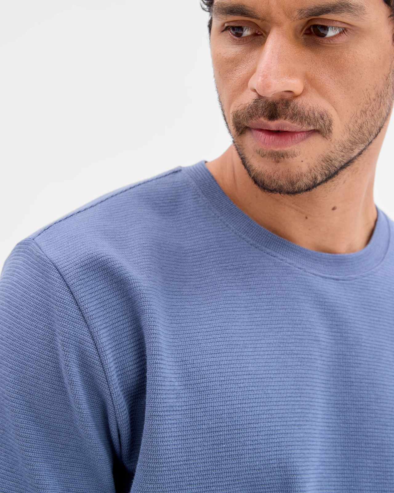 415_71998954_4+415T7199