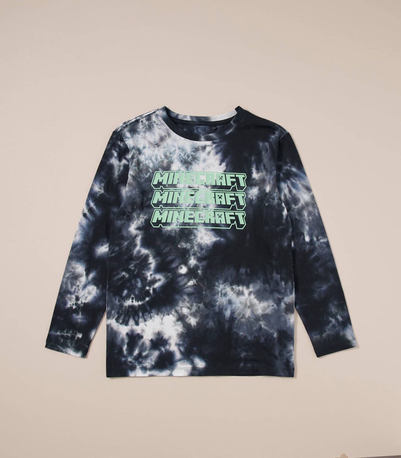 375_67361489_1+225352