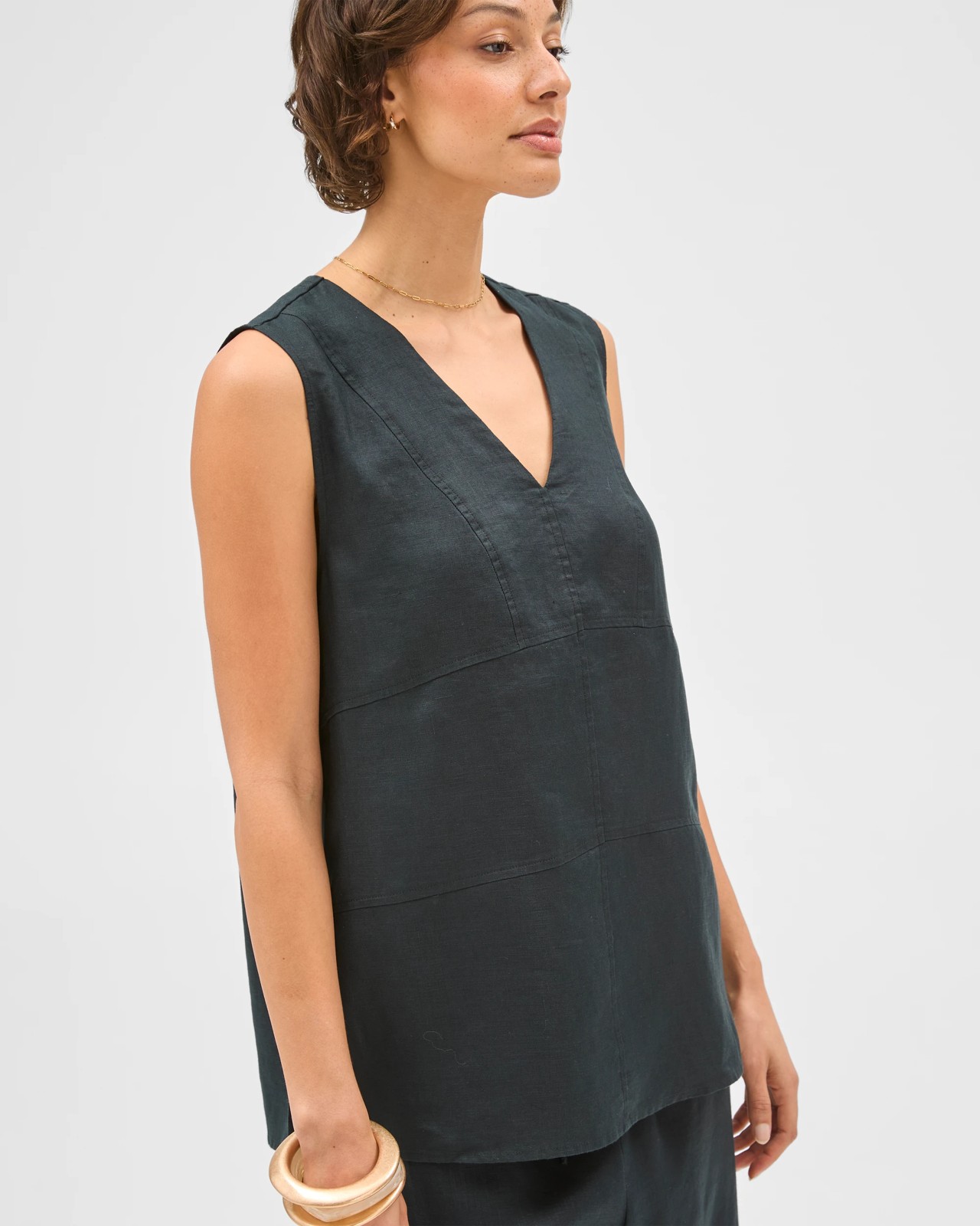 European Linen Sleeveless Tunic - Black 4 of 6