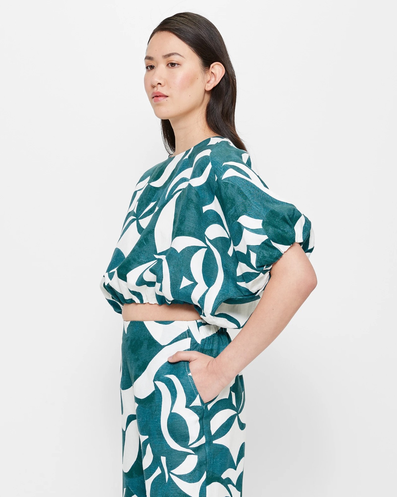 Linen Blend Balloon Sleeve Top - Preview 3 of 5