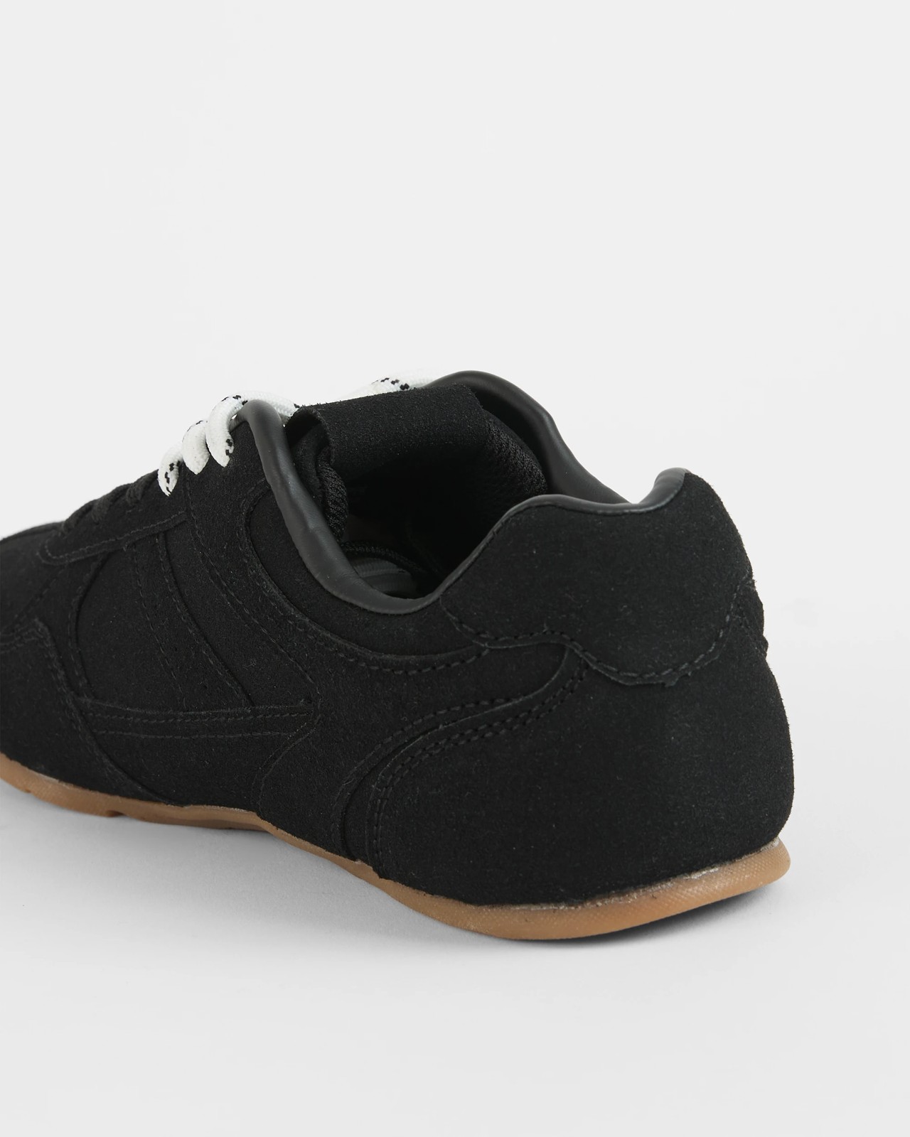 Retro Sneaker - Lianna - Black 3 of 5