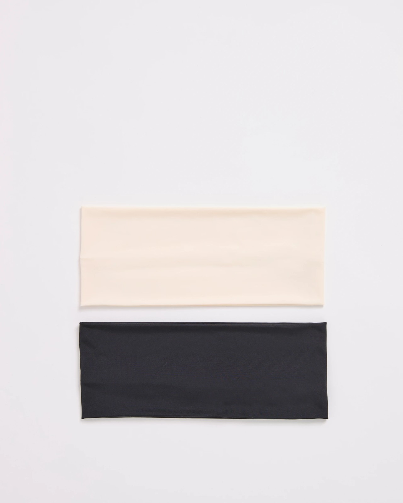 2 Pack Active Stretch Headbands - Black and Grey 2 of 3