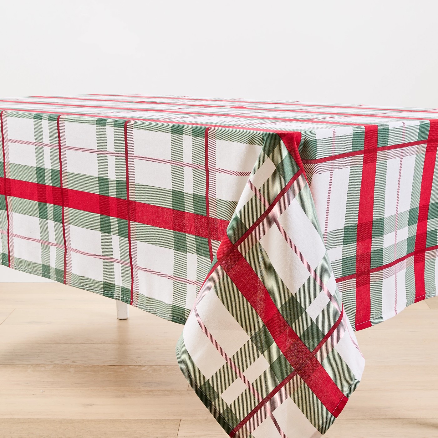 Anko Plaid Tablecloth 2 of 6