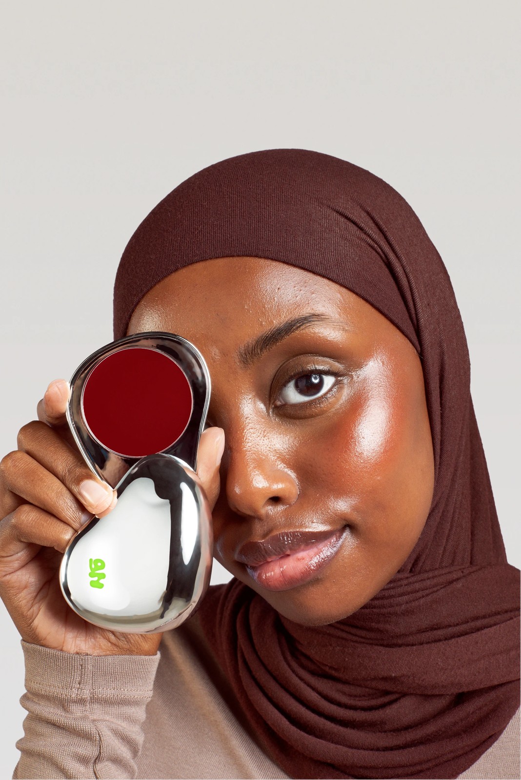 Glow Hub the Gold Skin Glaze Glow Balm 2g - Jammy 2 of 5